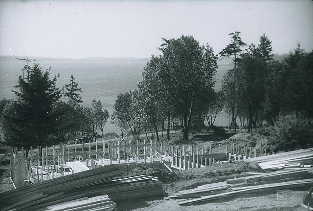 Early photo of Shorewood